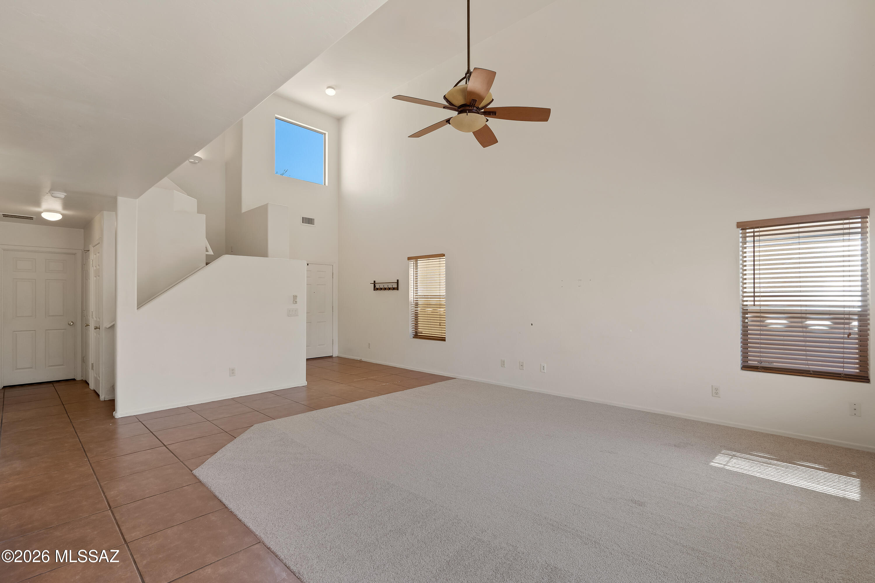 675 West Ash Ridge Drive Green Valley, AZ 85614 - Photo 11 of 33 Great Room