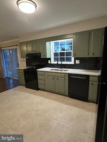 $2,600 | 7923 Longmeadow Drive, Frederick, MD 21701