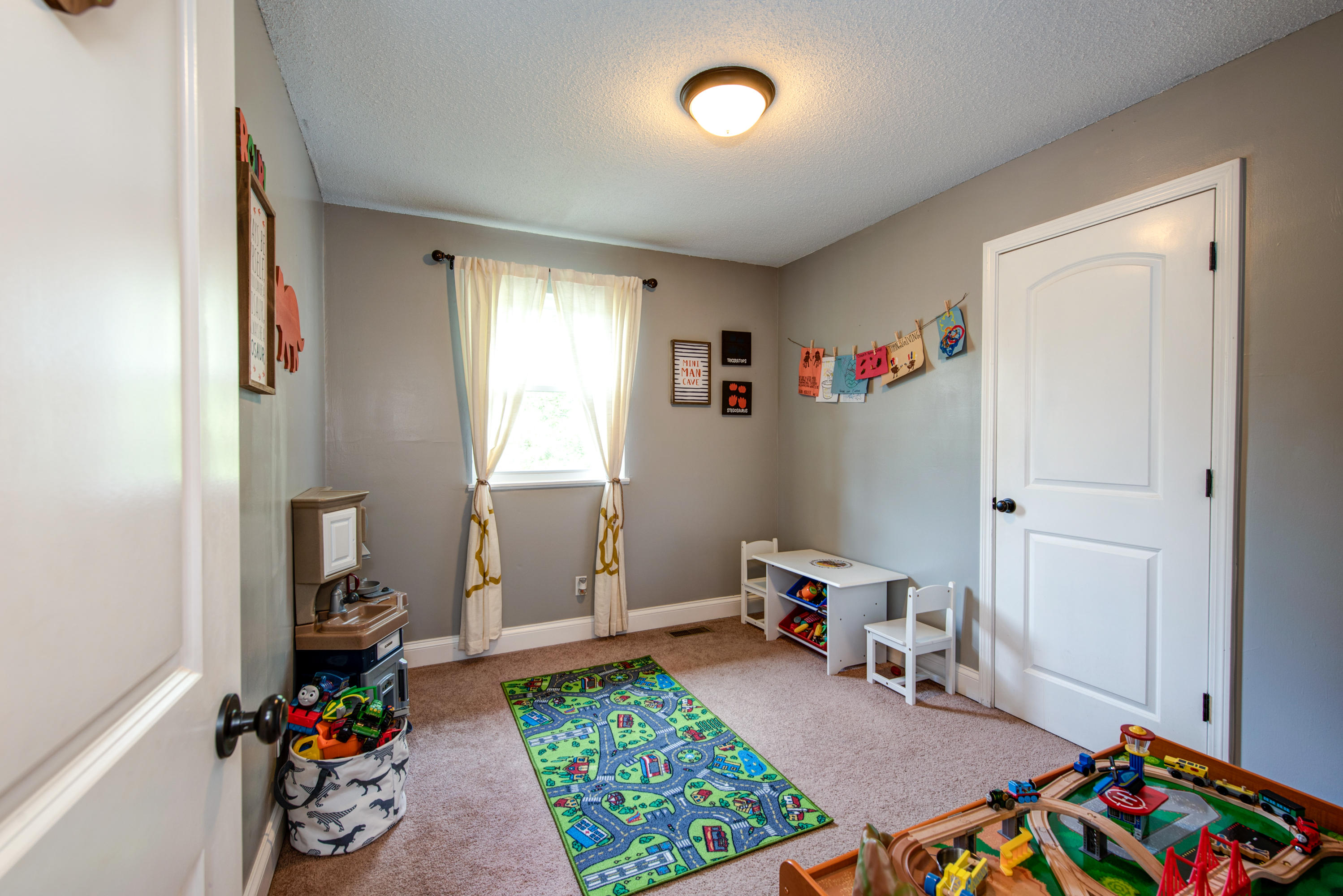 4614 Sullivan Road Knoxville, TN 37921 - Photo 14 of 26 4614 Sullivan Lane-14