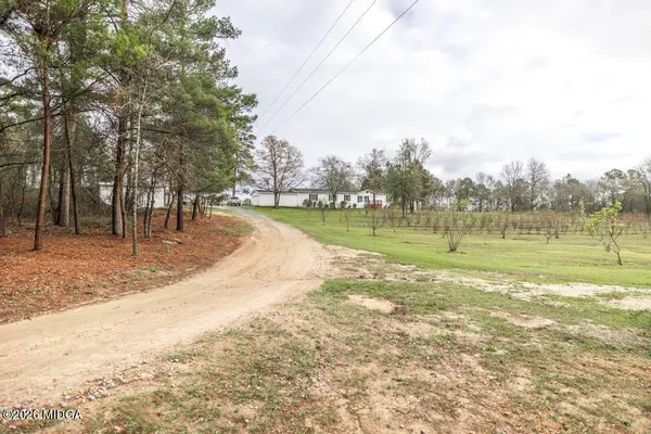 $575,000 | 319 Pope Road, Roberta, GA 31078