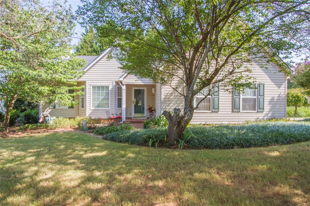109 Kingsgate Way Anderson, SC 29621 - Photo 1 of 28