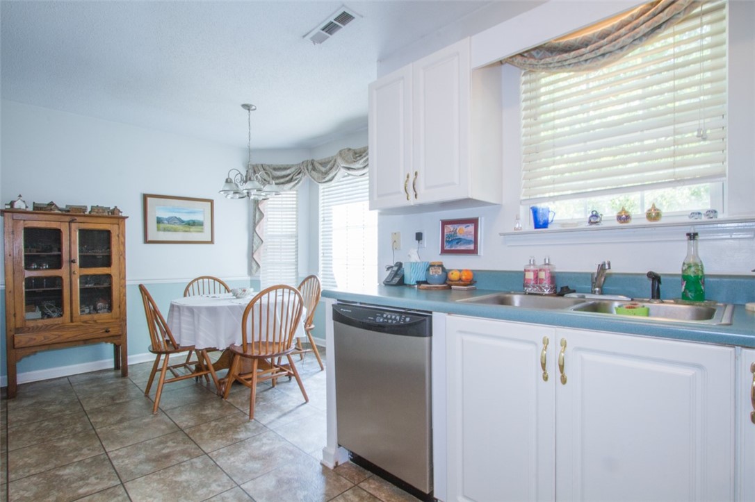 109 Kingsgate Way Anderson, SC 29621 - Photo 11 of 28