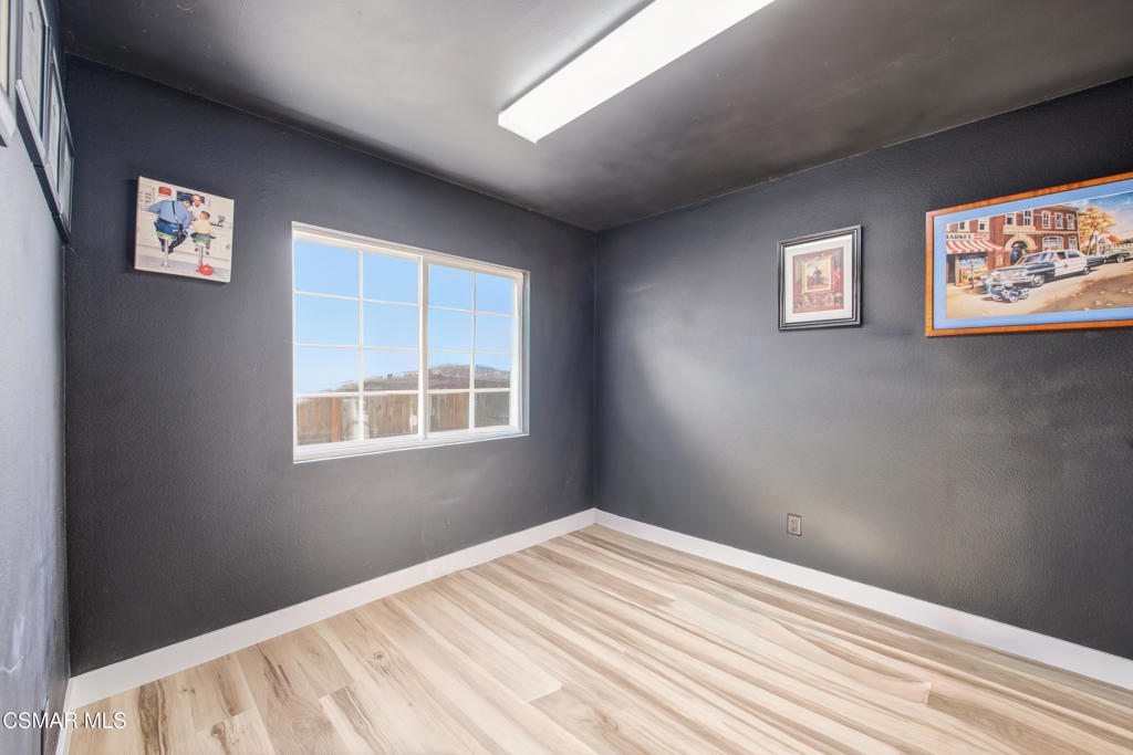 6395 Keystone Street Simi Valley, CA 93063 - Photo 26 of 38