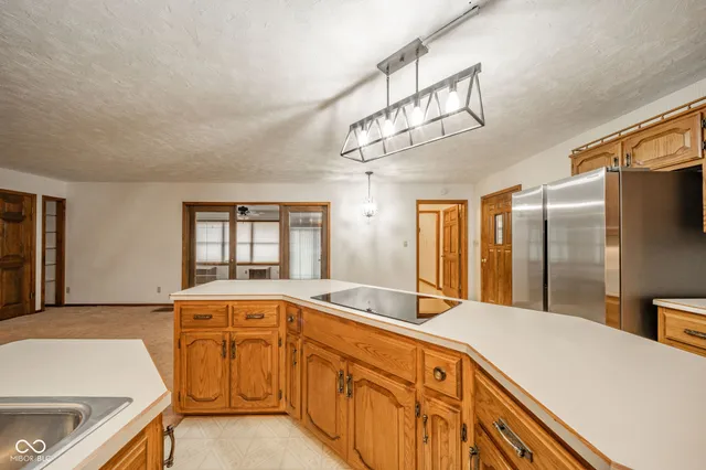 $390,000 | 218 West Beech Lane, Alexandria, IN 46001