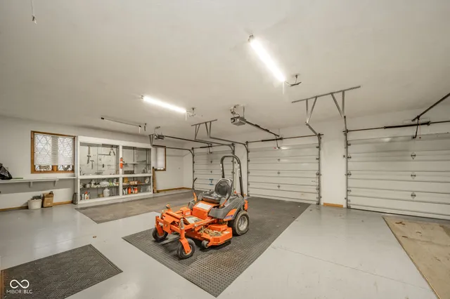 $390,000 | 218 West Beech Lane, Alexandria, IN 46001