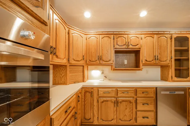 $390,000 | 218 West Beech Lane, Alexandria, IN 46001