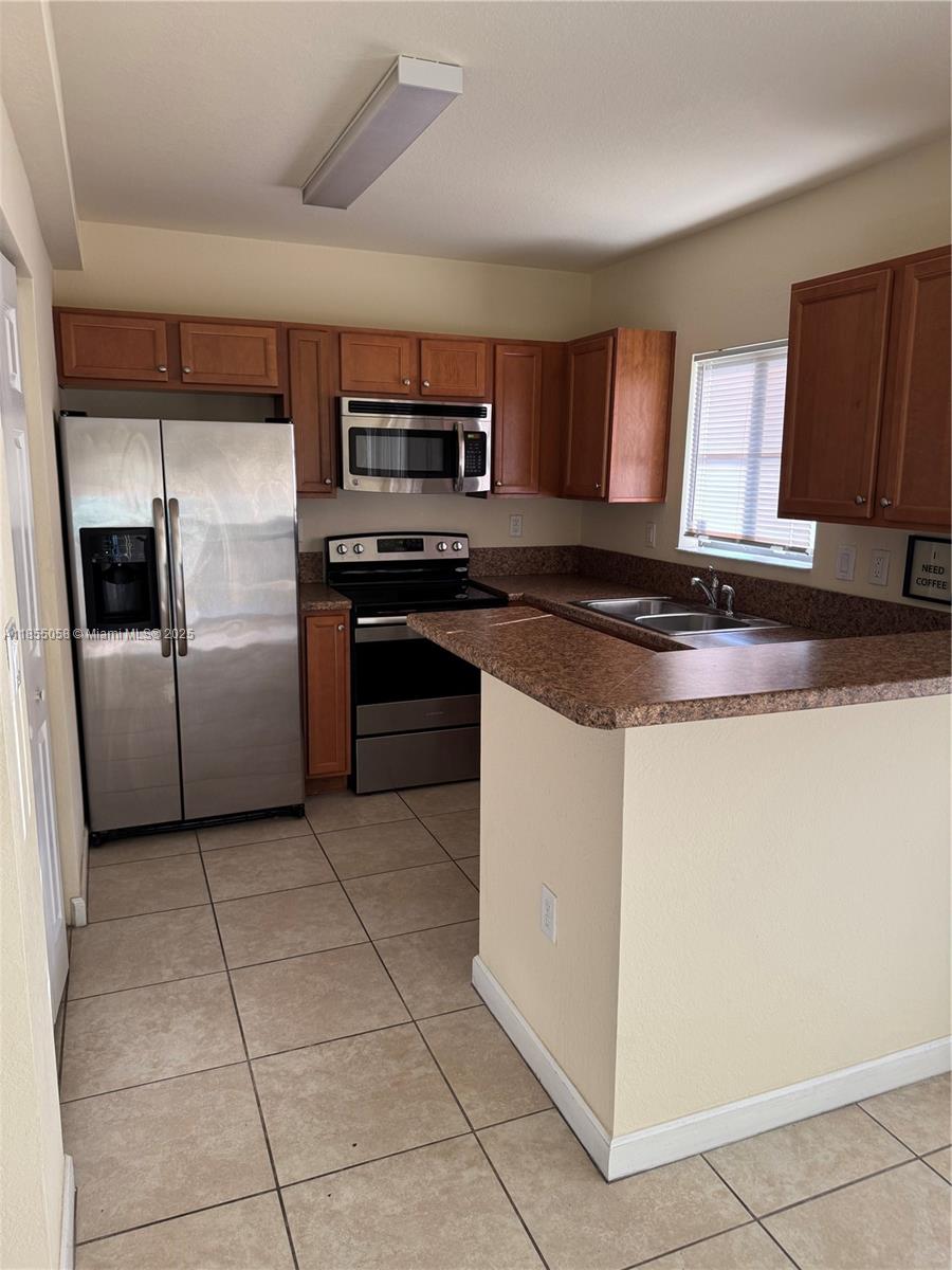 22551 Southwest 88th Place, Unit 1011 Cutler Bay, FL 33190 - Photo 8 of 29