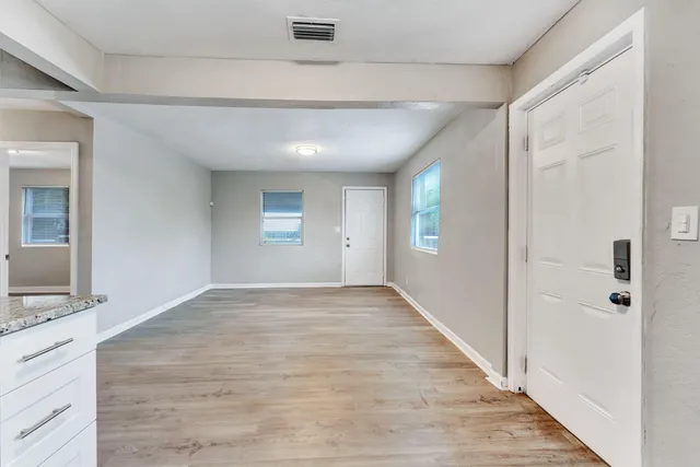 $2,750 | 172 West 15th Street, Unit 1, Riviera Beach, FL 33404