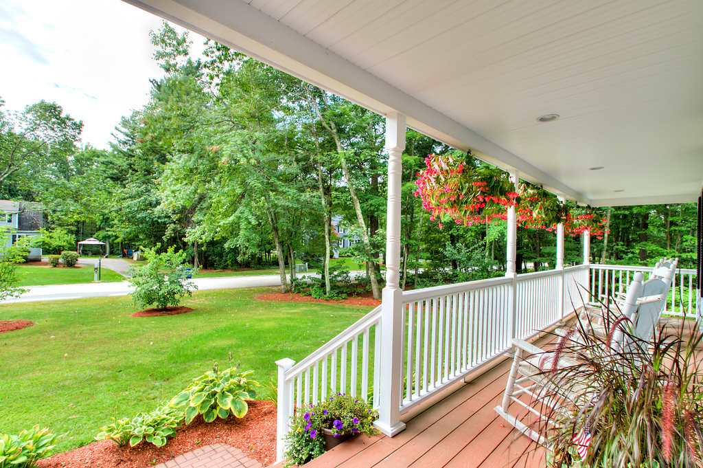 38 Blossom Road Windham, NH 03087 - Photo 4 of 40