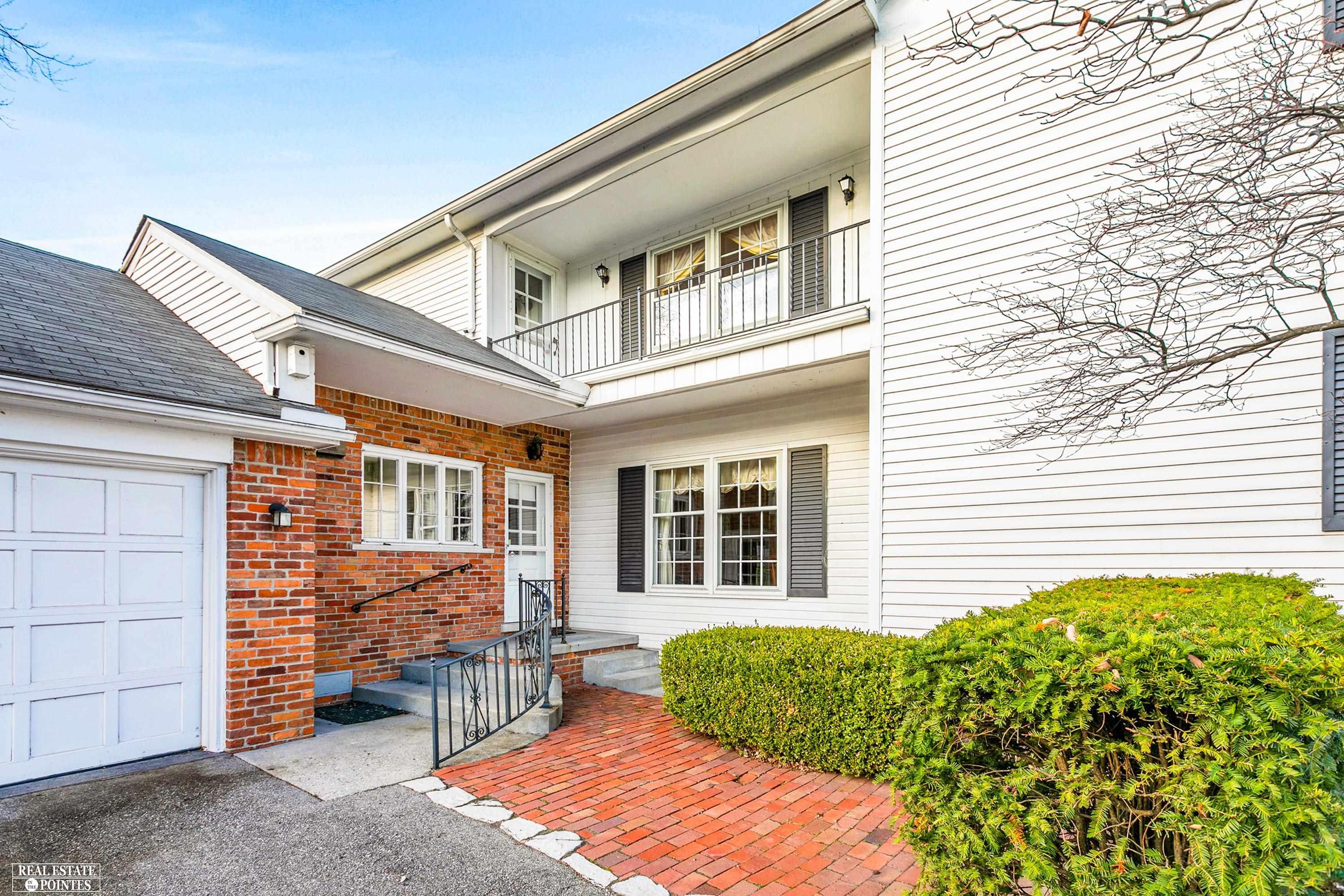 755 Lake Shore Road Grosse Pointe Shores, MI 48236 - Photo 4 of 66