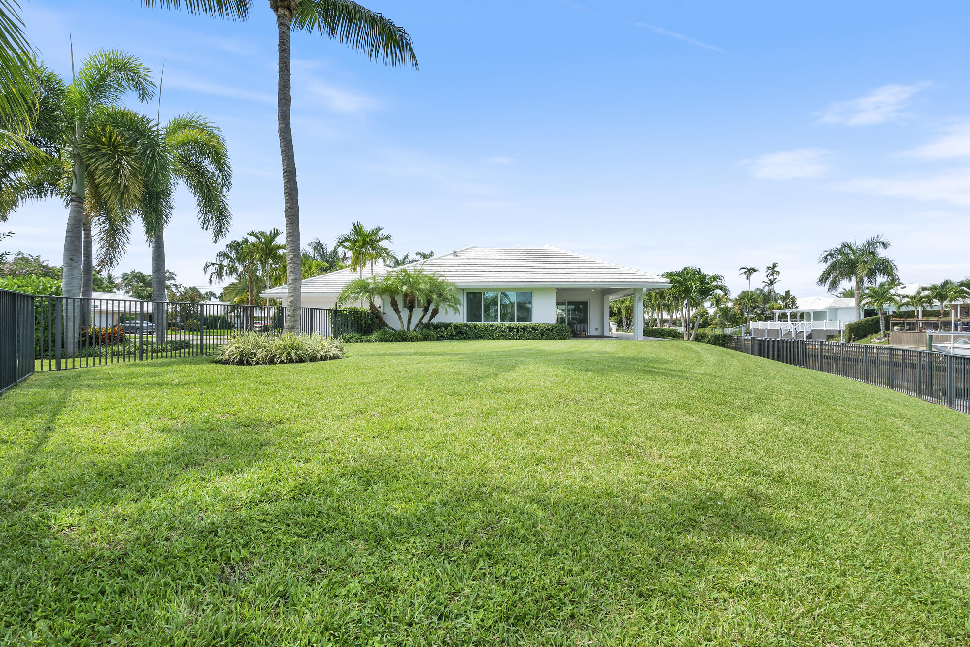 943 Pepperridge Terrace Boca Raton, FL 33486 - Photo 58 of 85 Expansive 2021 Fenced Yard