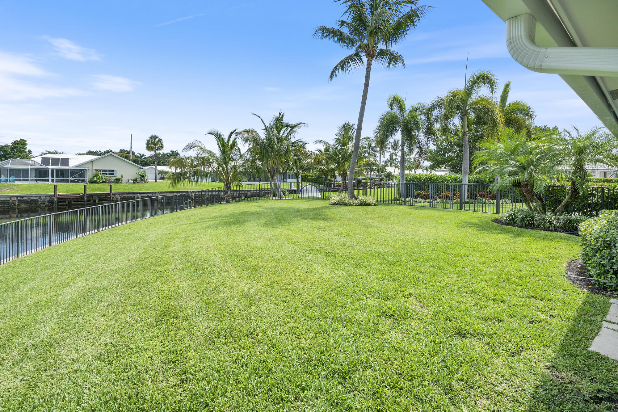 943 Pepperridge Terrace Boca Raton, FL 33486 - Photo 63 of 85 Oversized Yard w/ 188 Ft of Waterfront