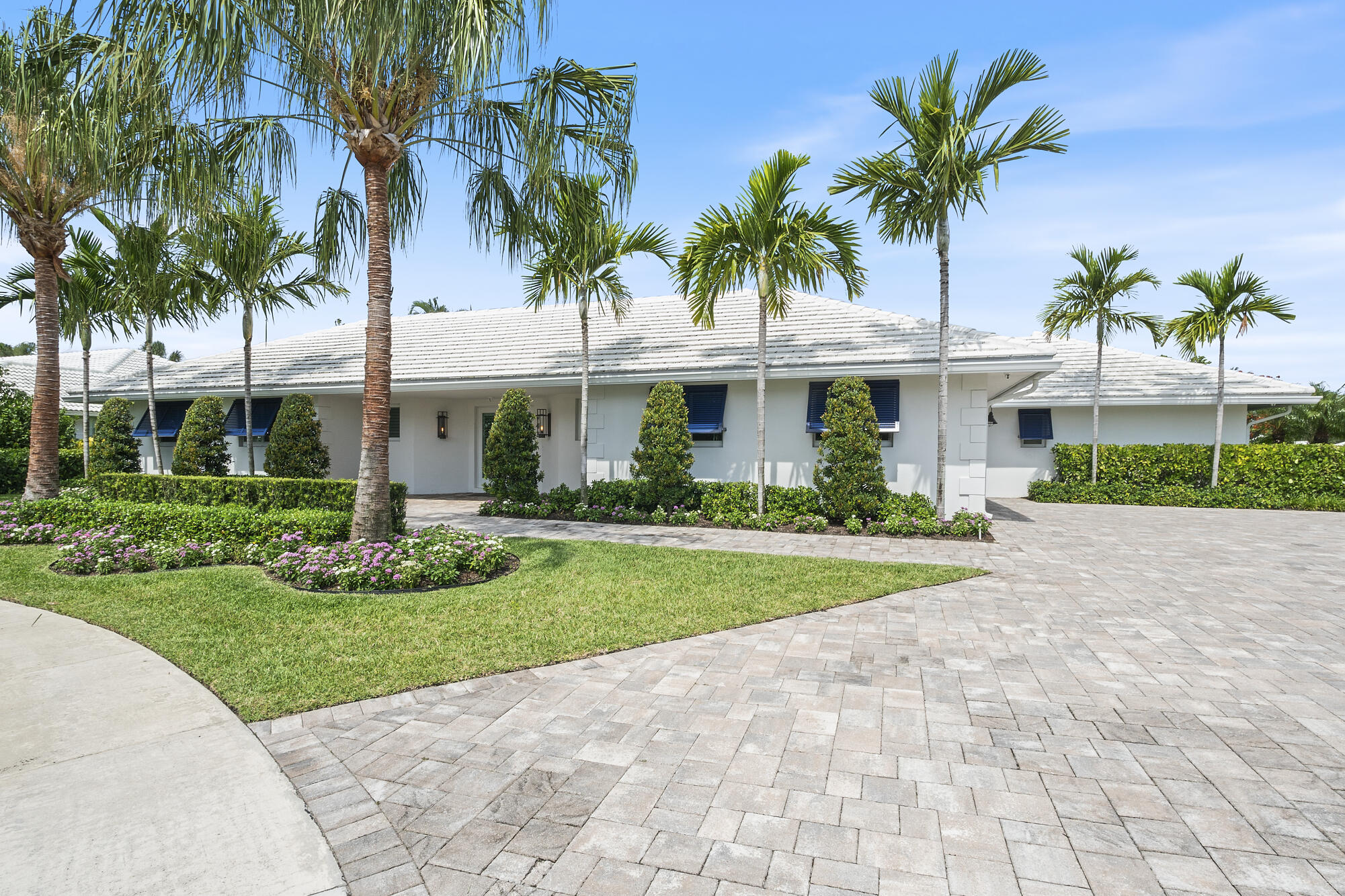 943 Pepperridge Terrace Boca Raton, FL 33486 - Photo 66 of 85 Decorative Paver Driveway