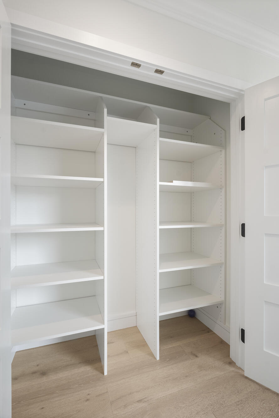943 Pepperridge Terrace Boca Raton, FL 33486 - Photo 74 of 85 Hallway Built-in Closet