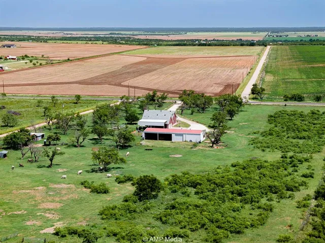 $599,900 | 1869 Farm To Market Road 605, Hawley, TX 79525