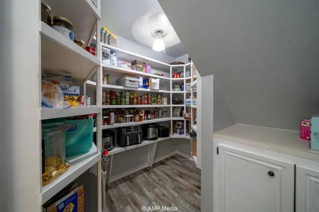 a view of a storage & utility room with washer and dryer