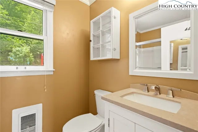 $218,900 | 101 Upper Holiday Lane, Unit H333, Beech Mountain, NC 28604