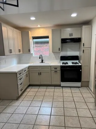 $1,800 | 3043 Overland Trail, Dickinson, TX 77539