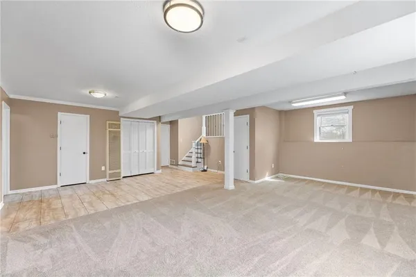 $375,000 | 1440 West Prairie Terrace, Olathe, KS 66061