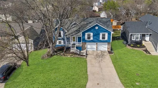 $375,000 | 1440 West Prairie Terrace, Olathe, KS 66061