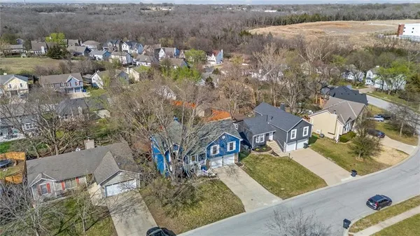 $375,000 | 1440 West Prairie Terrace, Olathe, KS 66061