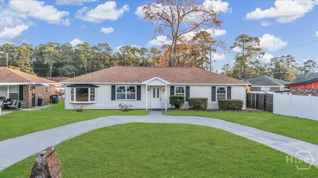 $299,000 | 4 Friar Tuck Drive, Savannah, GA 31406