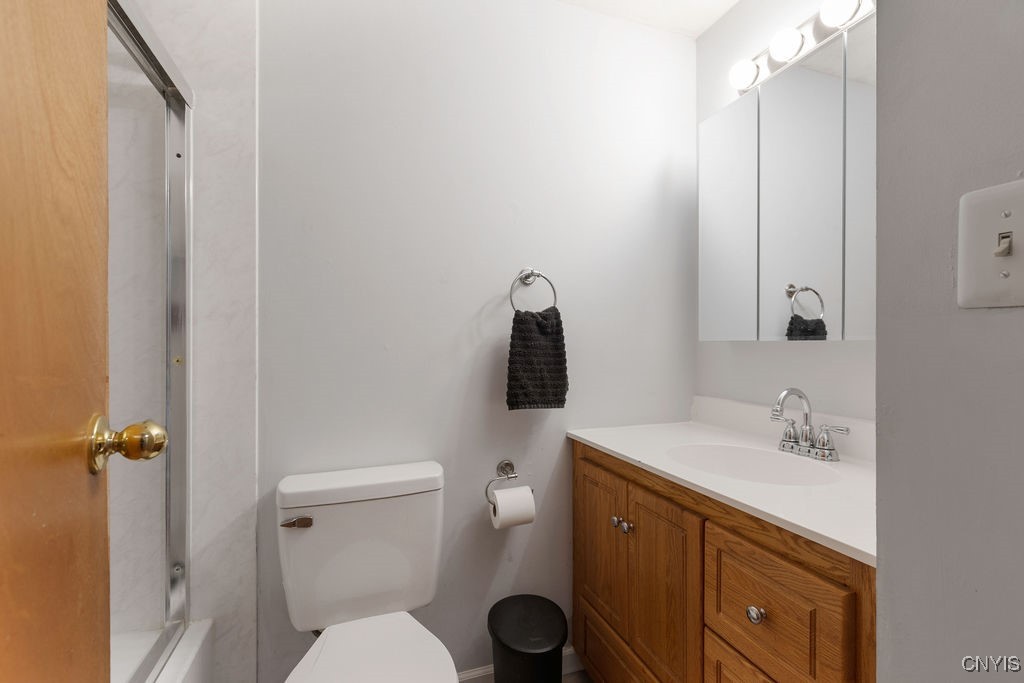 13 Kingman Road Clay, NY 13090 - Photo 17 of 37