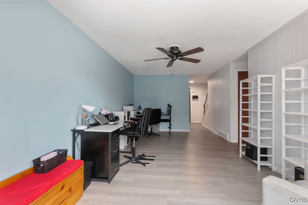 13 Kingman Road Clay, NY 13090 - Photo 3 of 37