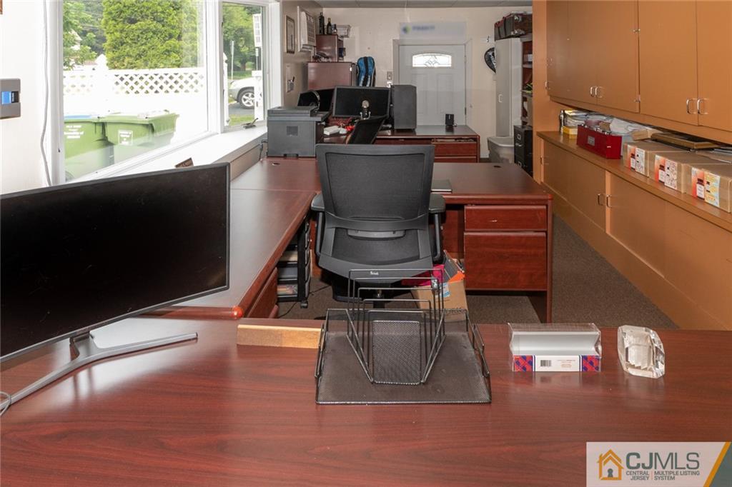 279 Plainfield Road Edison, NJ 08820 - Photo 40 of 43