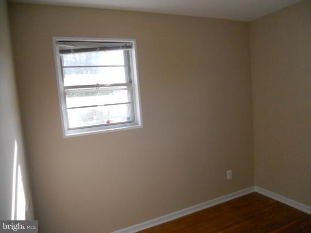 12216 Bond Street Silver Spring, MD 20902 - Photo 22 of 27 Bedroom