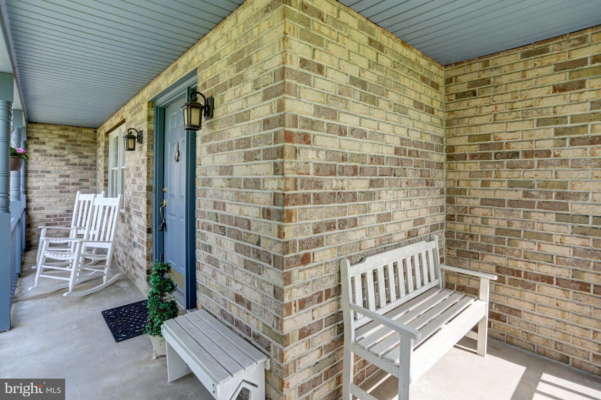 1146 Tuckerton Road Reading, PA 19605 - Photo 4 of 45
