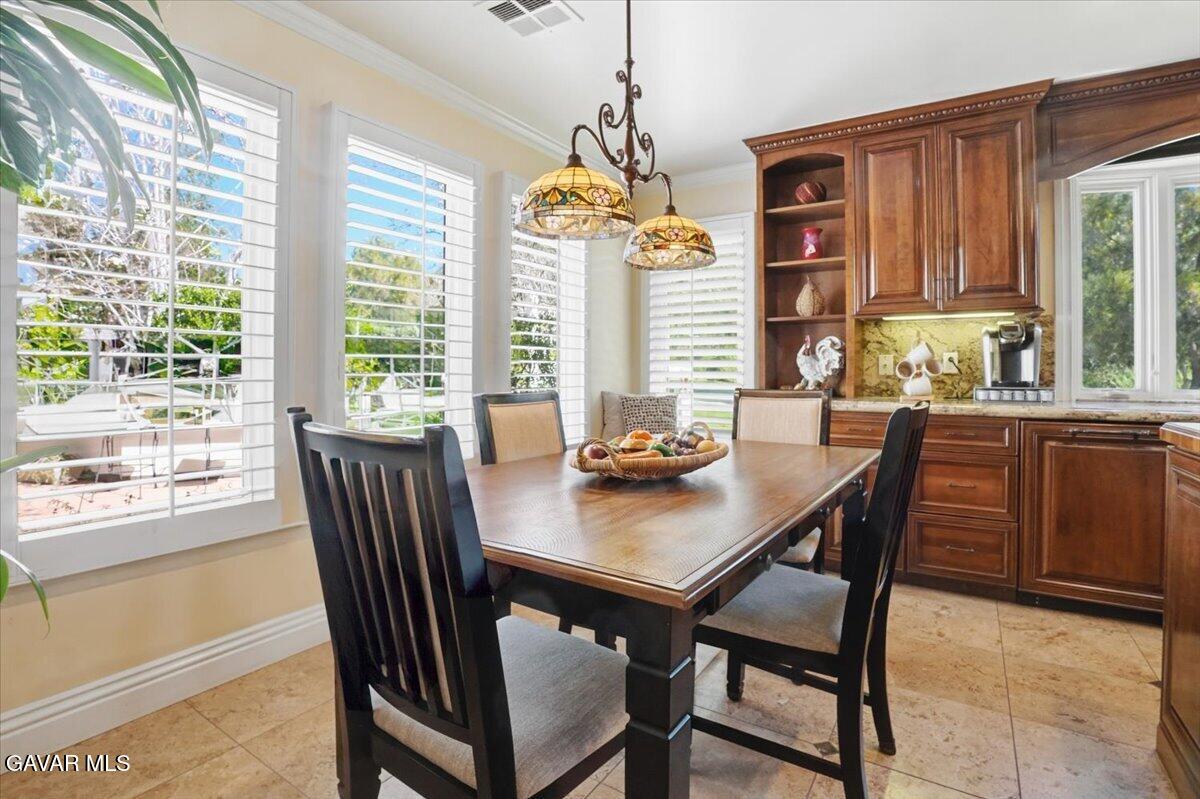 27139 Crystal Springs Road Canyon Country, CA 91387 - Photo 16 of 61 105-DSC08724