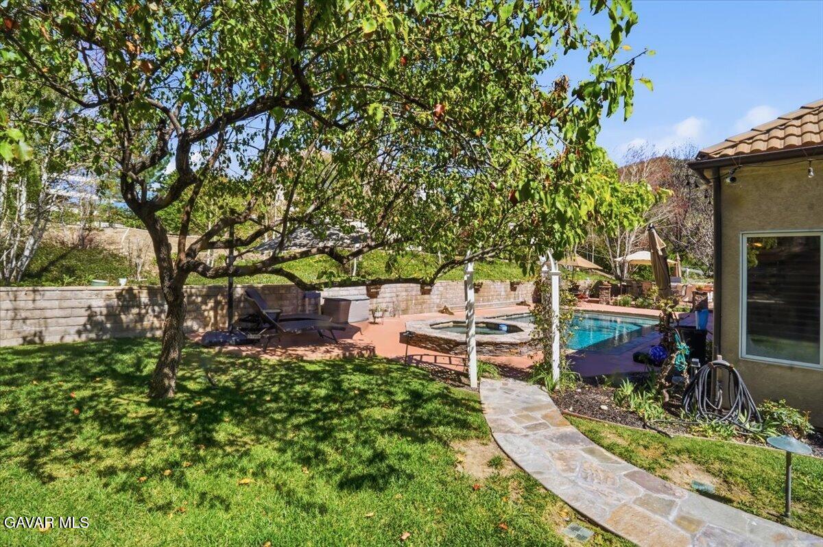 27139 Crystal Springs Road Canyon Country, CA 91387 - Photo 51 of 61 082-DSC08957
