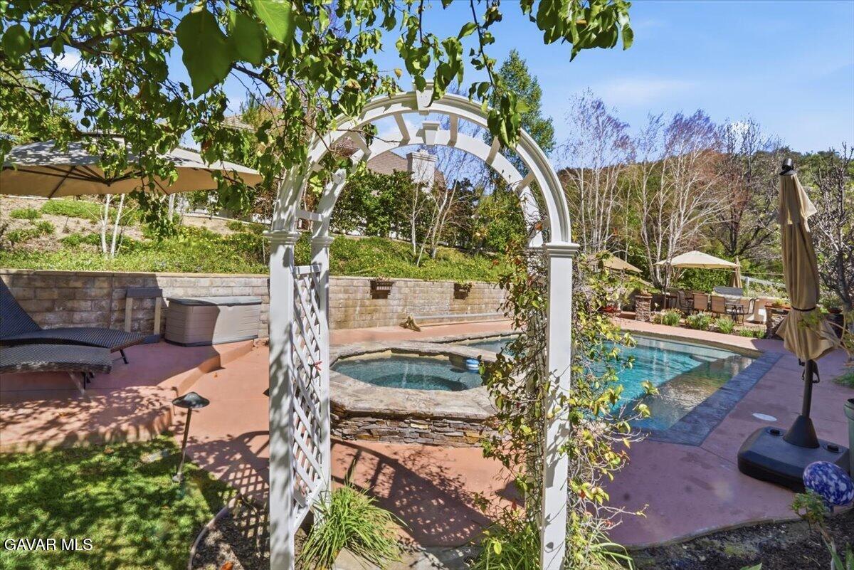 27139 Crystal Springs Road Canyon Country, CA 91387 - Photo 52 of 61 080-DSC09004