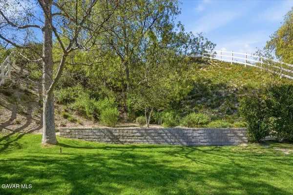 $1,650,000 | 27139 Crystal Springs Road, Canyon Country, CA 91387