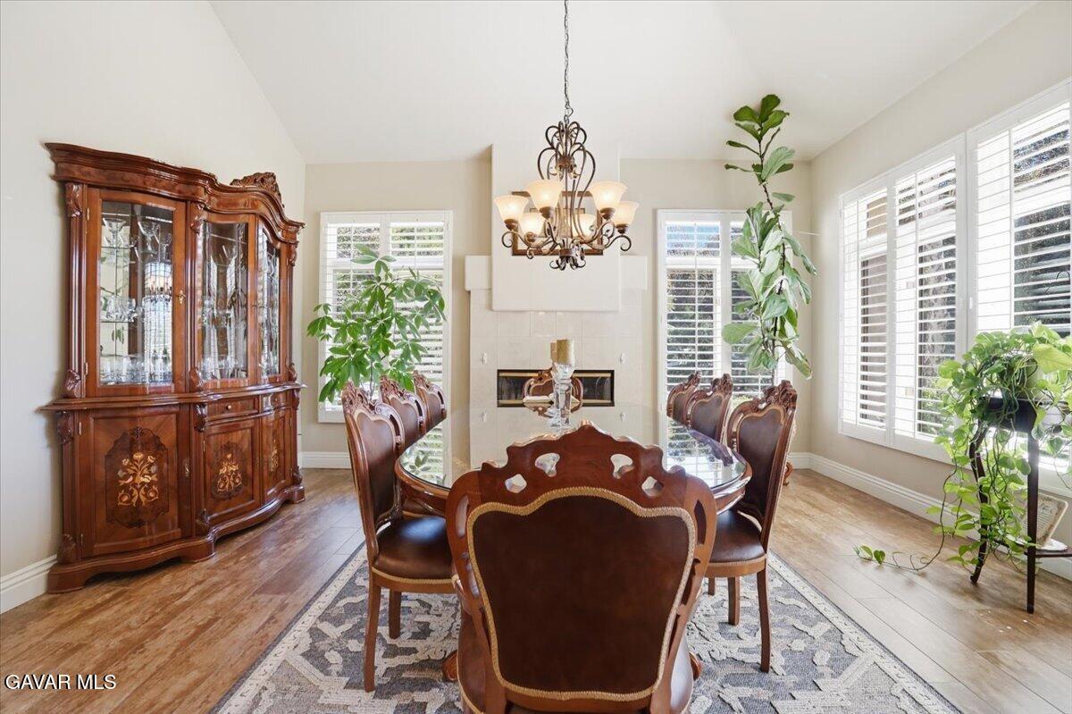 27139 Crystal Springs Road Canyon Country, CA 91387 - Photo 9 of 61 024-DSC08607