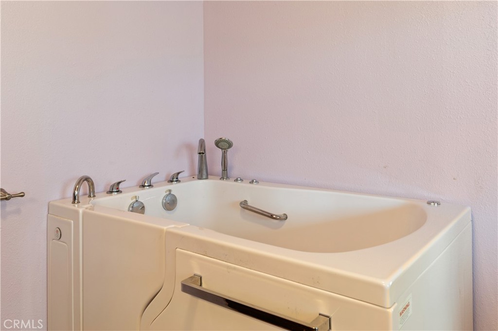 2442 River View Road Clearlake Oaks, CA 95423 - Photo 18 of 46