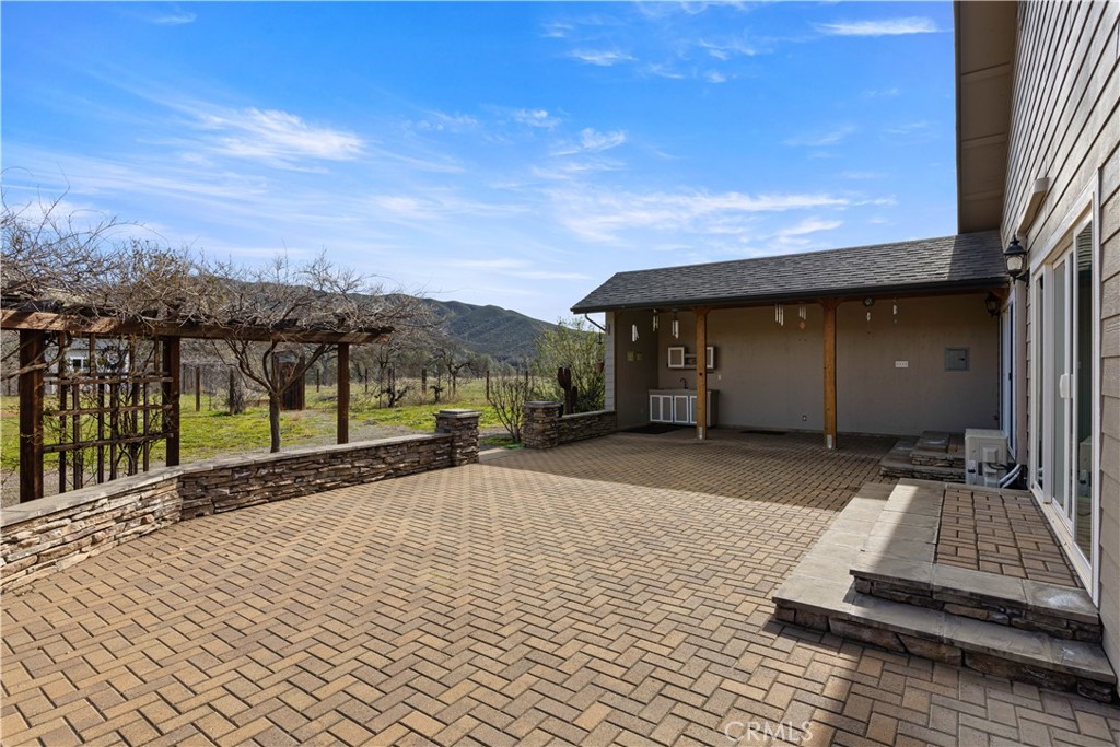 2442 River View Road Clearlake Oaks, CA 95423 - Photo 28 of 46