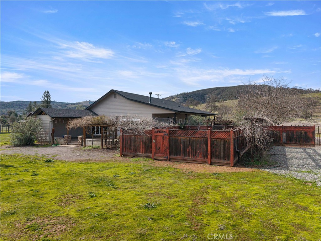 2442 River View Road Clearlake Oaks, CA 95423 - Photo 37 of 46