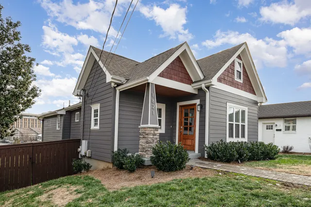 a view of outdoor space yard and front view of a house