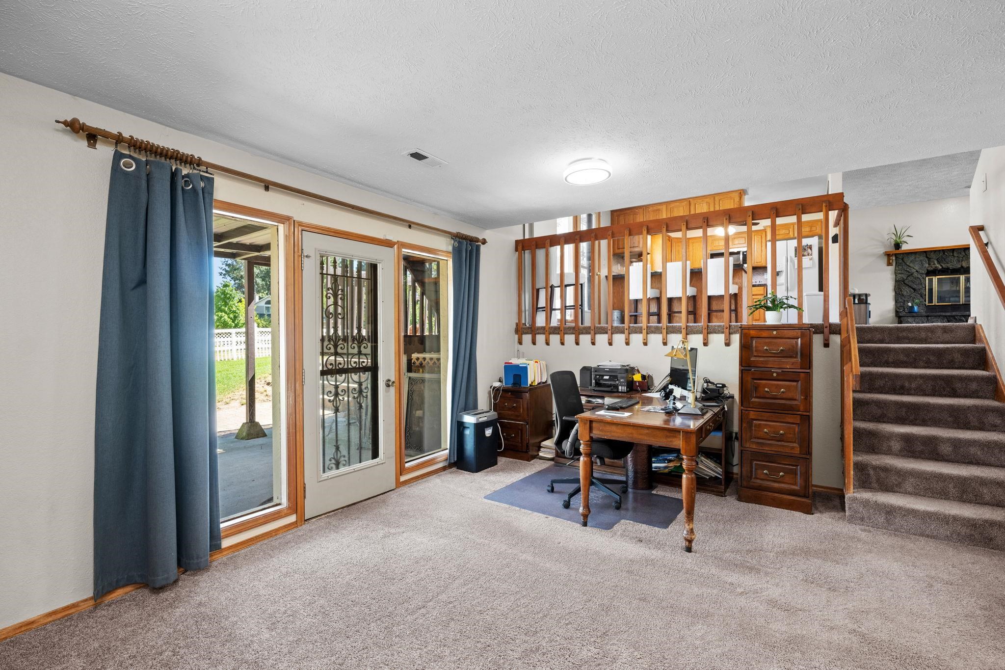 4927 East Greenleaf Avenue Mead, WA 99021 - Photo 14 of 43