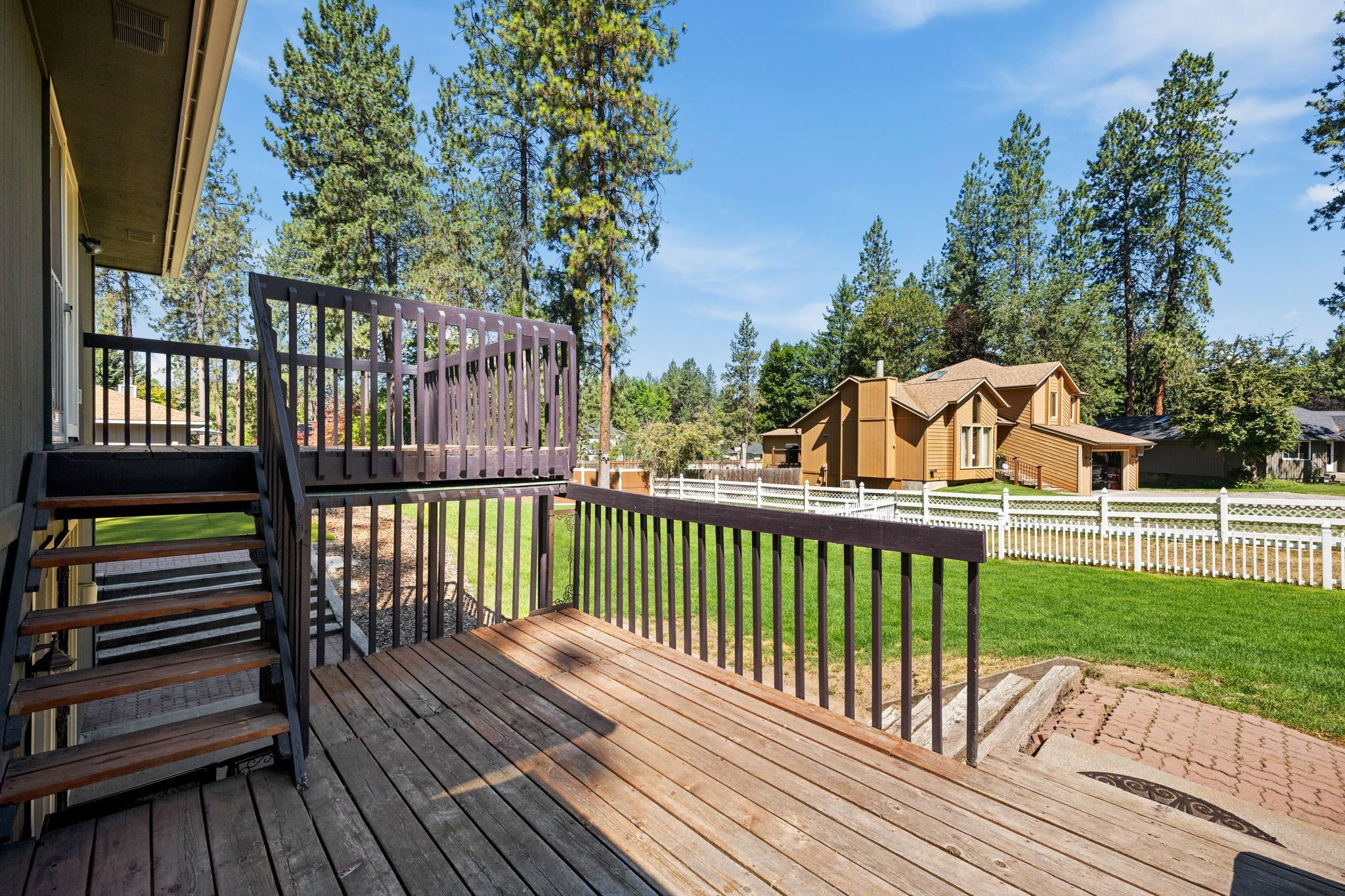 4927 East Greenleaf Avenue Mead, WA 99021 - Photo 29 of 43