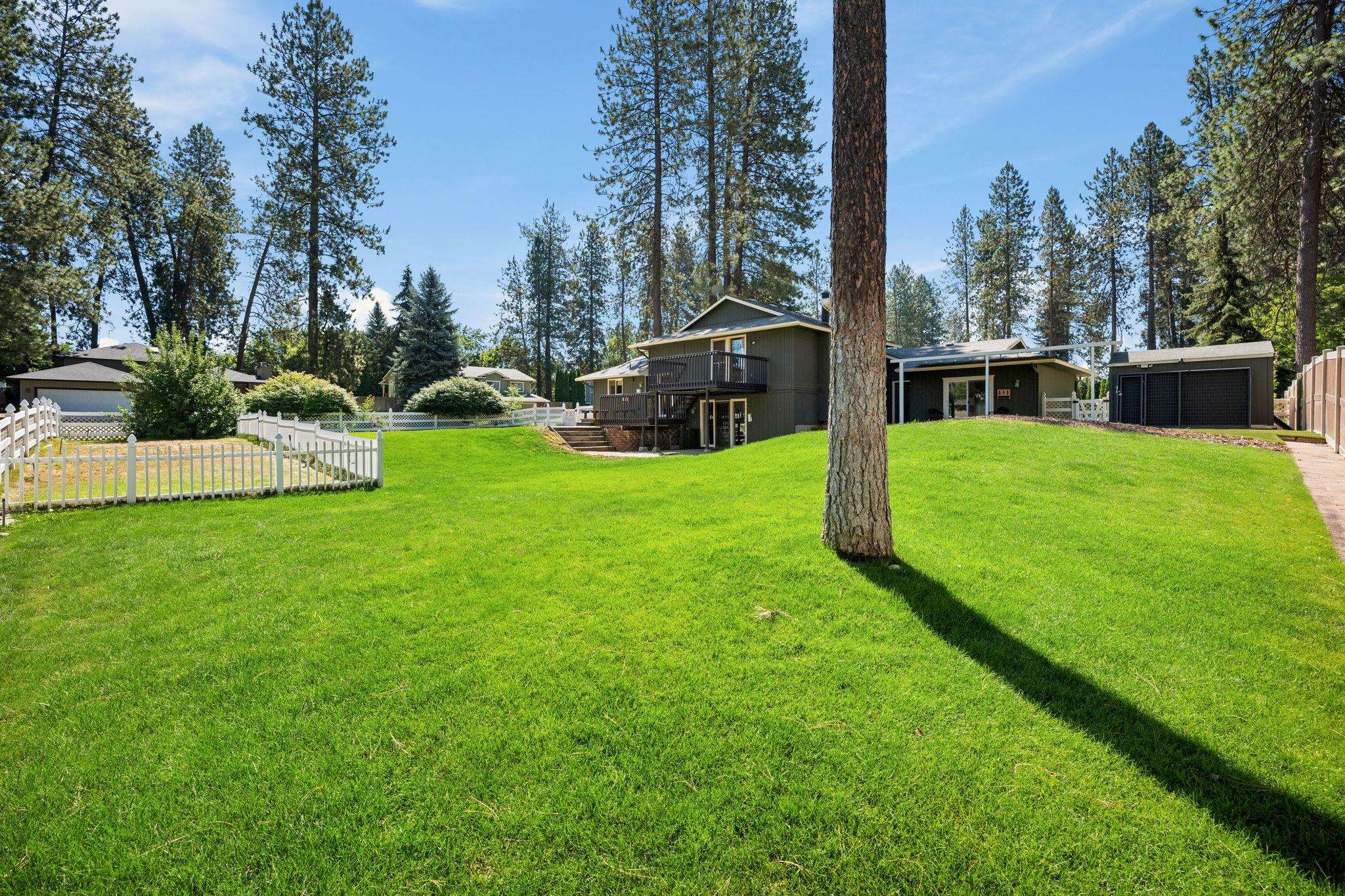 4927 East Greenleaf Avenue Mead, WA 99021 - Photo 31 of 43