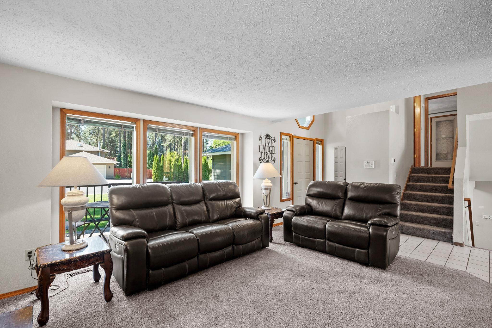 4927 East Greenleaf Avenue Mead, WA 99021 - Photo 7 of 43