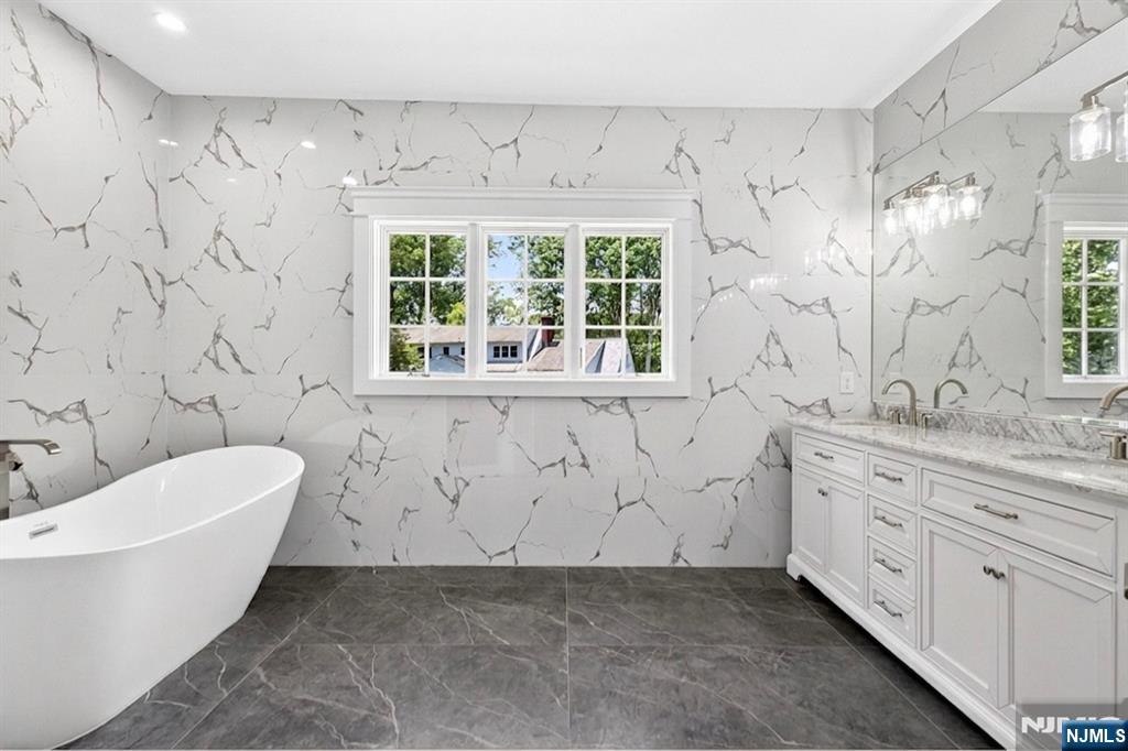249 Terrace Road Franklin Lakes, NJ 07417 - Photo 13 of 22