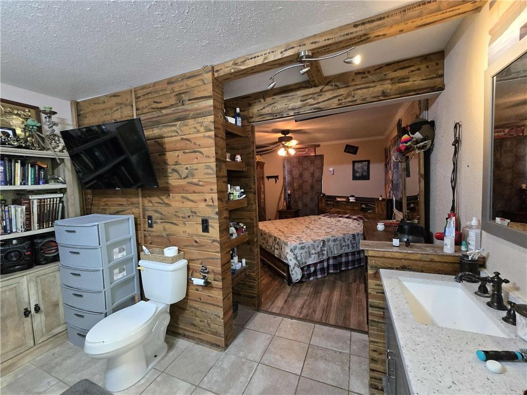 511 East Clinton Street Clinton, MO 64735 - Photo 7 of 12