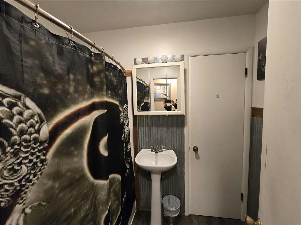 511 East Clinton Street Clinton, MO 64735 - Photo 9 of 12