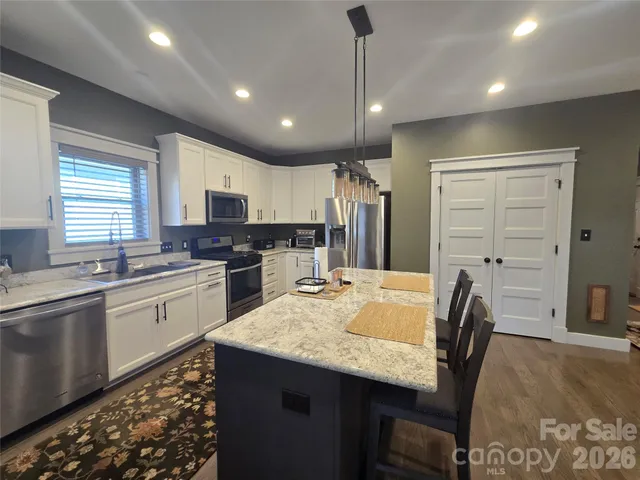 $529,900 | 107 Beechmont Drive, Morganton, NC 28655