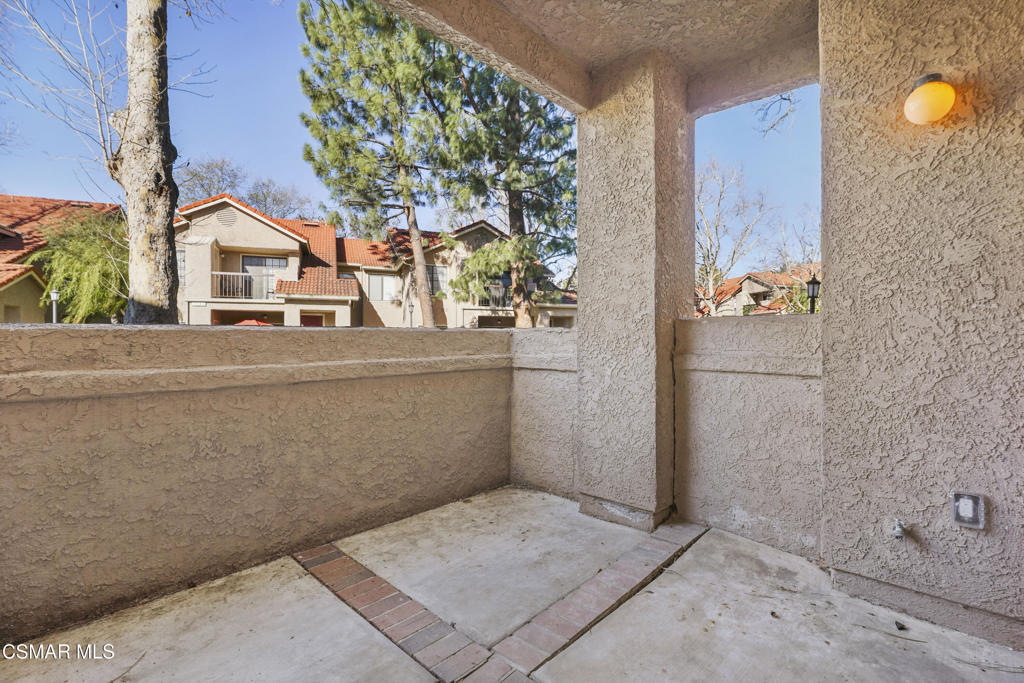 2304 Archwood Lane, Unit 92 Simi Valley, CA 93063 - Photo 18 of 24