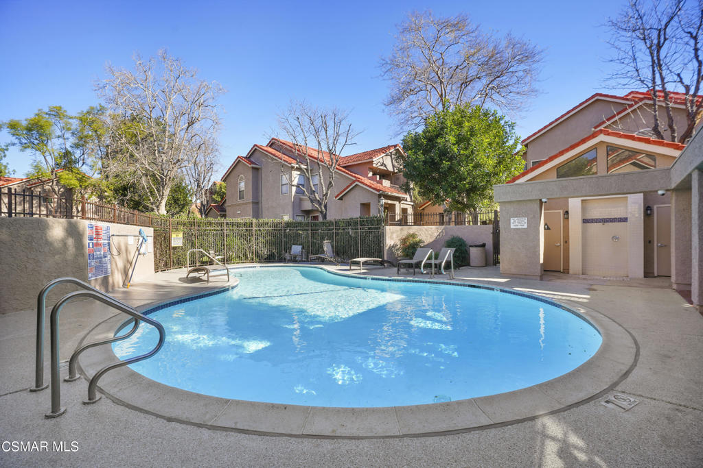 2304 Archwood Lane, Unit 92 Simi Valley, CA 93063 - Photo 20 of 24